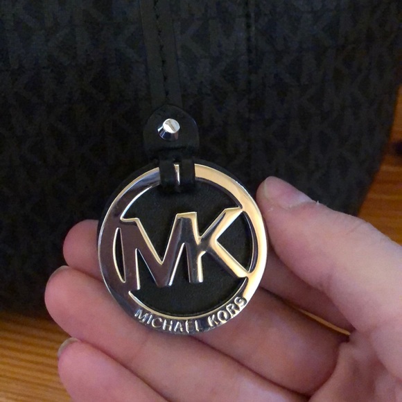 Michael Kors Tote - Picture 2 of 5